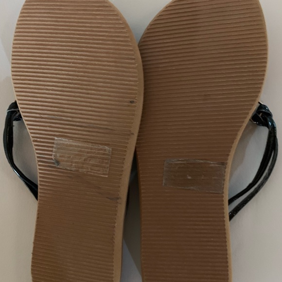 Guess Leather Flats - Sandals - Picture 2 of 3